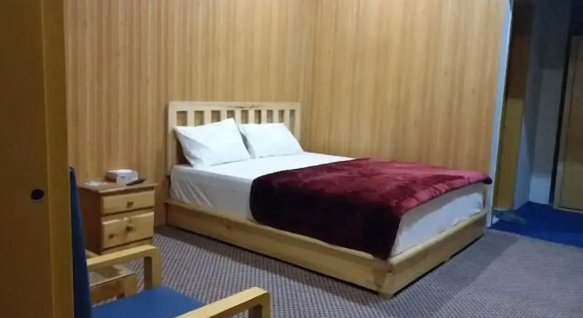Hotel Sarfaranga & Restaurant skardu, Забронировать Отель Отели Скарду с парковкой, Парковка