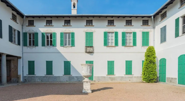 Luxury Apartments in Villa Cardinal Ciceri by Rent all Como, Prenota Appartamento Hotel a Como con parcheggio, Parcheggio