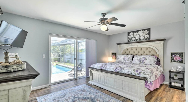 Lavish Holiday Home w/ Lanai & Heated Outdoor Pool