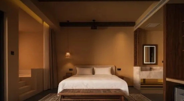 Двухместный люкс с видом на бассейн Dunhuang·Boman Oasis Resort