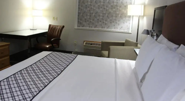 Americas Best Value Inn, Prenota Hotel Carrollton Missouri