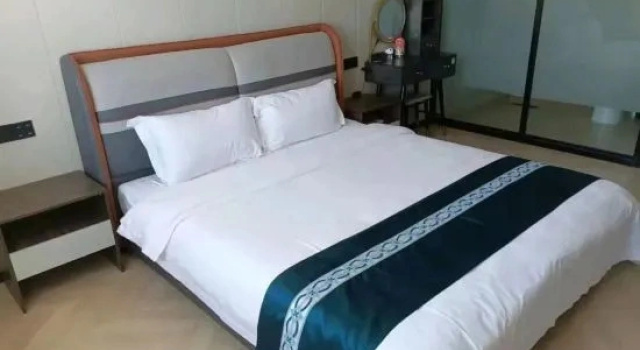 Люкс Deluxe Nenjiang Landuo Huizhu Hotel