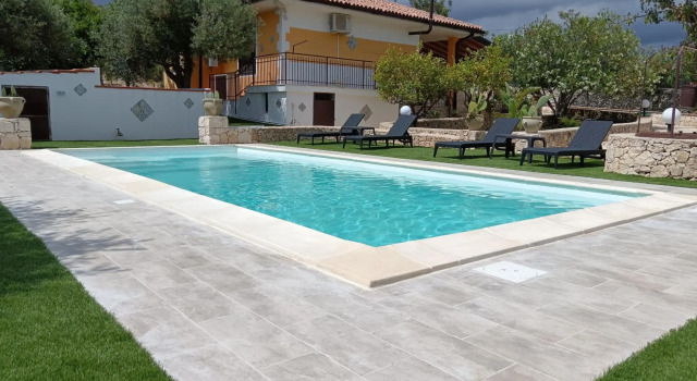 Villa Leonardo, Book Villa Hotels in Sicily with Parking, Parking