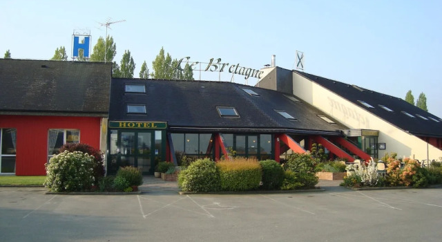 Hotel Restaurant Le Bretagne, Rezervovat Hotel  