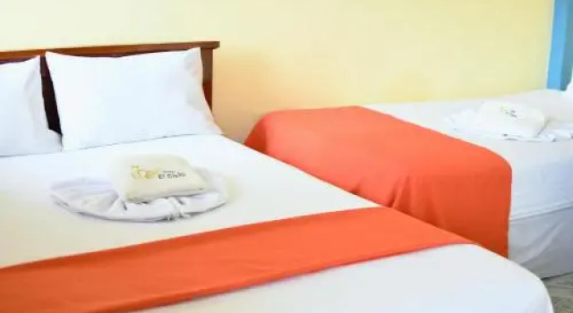Hotel El Cisne 1, Réserver Hôtel Esmeraldas Ruta del Sol