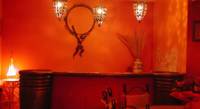 Au Mas des Fées, Reservar Hotel Dauphin Marselha