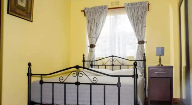 Апартаменты Cosy 3 Bedroom Cottage - 2034