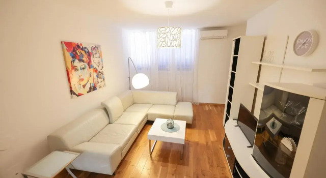 Modern City Apartment, Забронировать Апартаменты/квартира Отели Задар с парковкой, рядом с Пляж Коловаре, Парковка
