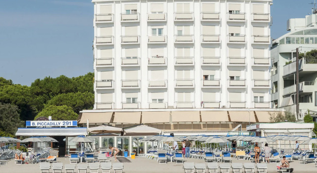 Hotel Acapulco, Забронировать Отель СПА-отели Червия, SPA-услуги