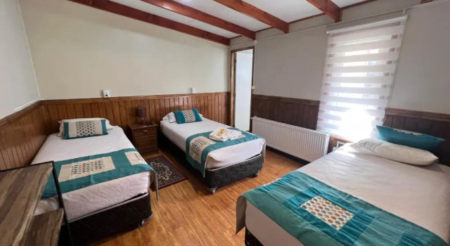 Трёхместный номер Standard Hostal Reymer