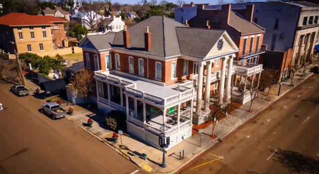 Номер Standard The Guest House Historic Mansion