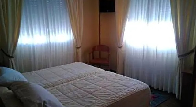 Hostal Azúa, Забронировать Отель Салас-де-лос-Инфантес Burgos Province