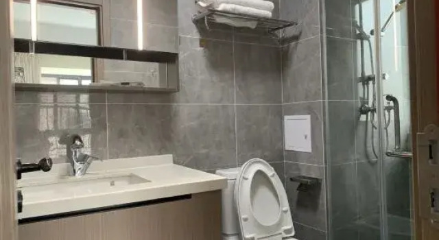 Люкс c 1 комнатой Qianzhan Homestay (Kunming Dian Chi Exhibition Center)