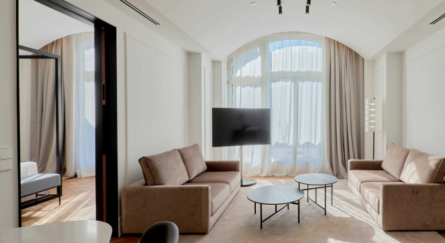 Семейный номер Standard Kozmo Hotel Suites & Spa - Small Luxury Hotels of the World