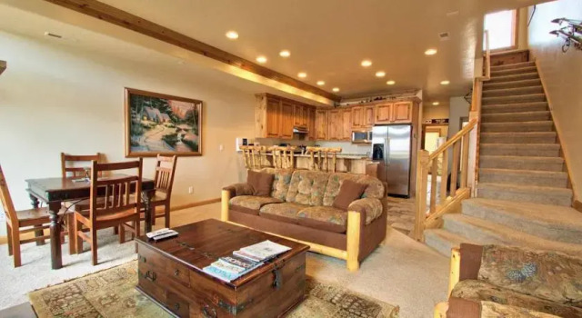 Lakeside Resort Properties, Rezervasyon Tatil Köyü Huntsville Powder Mountain