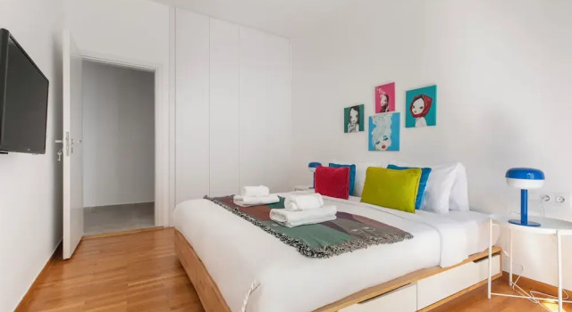 Апартаменты Artsi - 3BR Apt w Balcony in Athens