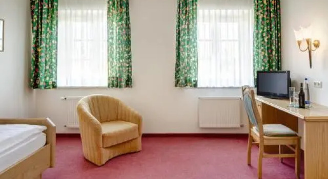 Hotel Pfaubräu, Varaa Hotelli Hotellit Baijeri pysäköinnillä, Pysäköinti