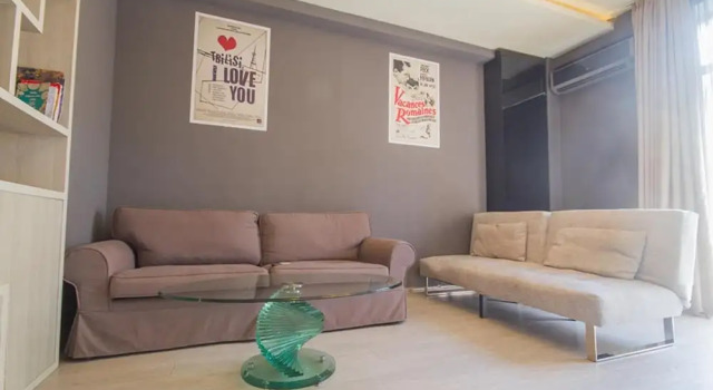 Proper Apartments Old Tbilisi, Забронировать Апартаменты/квартира Мтацминда Тбилиси, рядом с Тбилисский театр оперы и балета