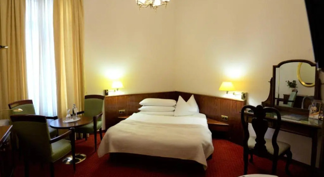 Семейный номер Standard Hotel am Kochbrunnen