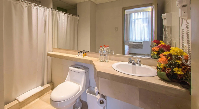 Camera tripla Standard Grand Hotel Guayaquil, Ascend Hotel Collection