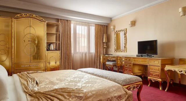 Люкс Hotel Gold