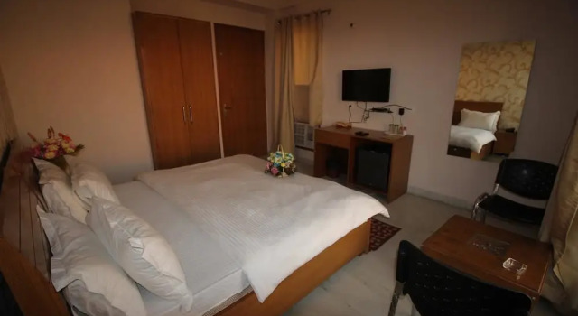 Tarang Residency, Забронировать Гостевой дом Гостевые дома Гургаон, рядом с Gurgaon Central, Гостевой дом
