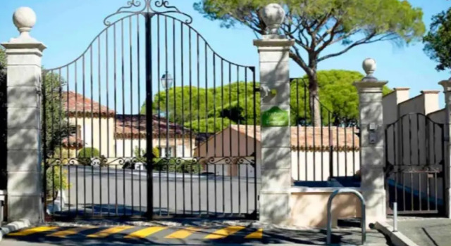 Maison de 4 chambres avec piscine partagee jardin clos et wifi a Gassin a 2 km de la plage