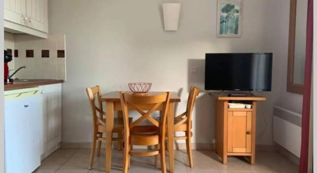 Студия Studio Lumineux Idealement Situe (Golf Et Plage).