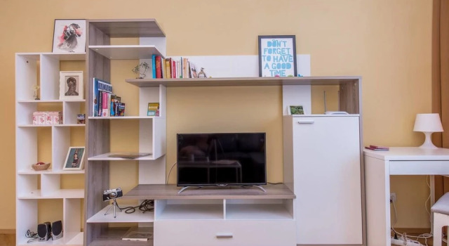 FM Deluxe 2-BDR Apartment - Sunshine, Varaa Huoneisto Sofia Vitosha