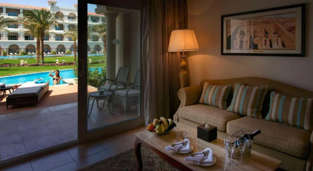 Люкс Presidential Swim Up с 2 комнатами Курортный отель Baron Palace Sahl Hasheesh