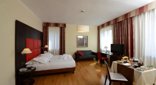 Двухместный полулюкс с видом на город Hotel Guglielmo