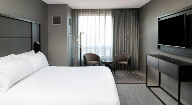 Двухместный люкс Executive c 1 комнатой AC Hotel by Marriott Portsmouth Downtown/Waterfront
