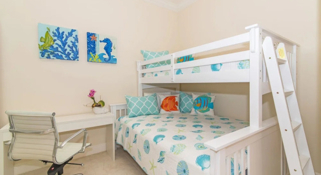 Sprat Bay Luxury Villa, Book Villa George Town Grand Cayman