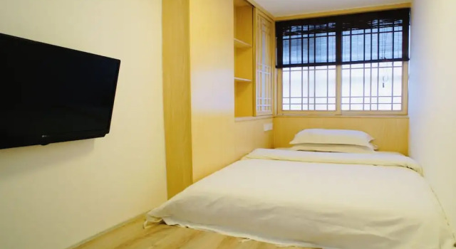 Guangzhou Pinecone & Huayi Select Hotel, Забронировать Отель Отели Гуанчжоу 3 звезды, рядом с Железнодорожный вокзал Гуанчжоу, 3*