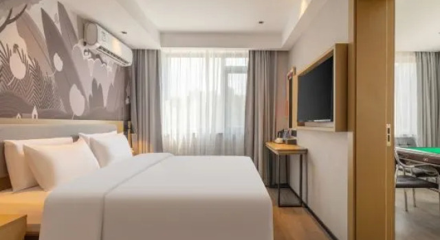 Люкс Hanting Hotel Qingdao Chengyang Fenggang Road Subway Station
