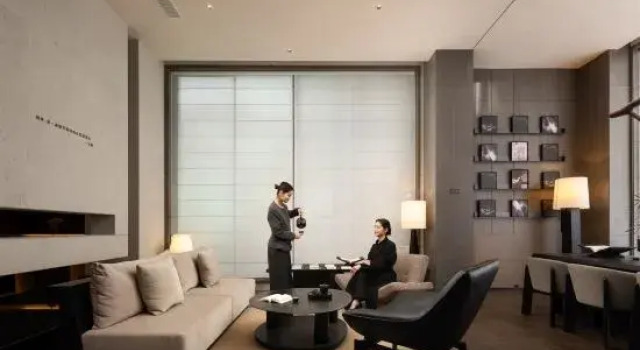 Wuhan Hankou Financial Centre Hong Kong Road ATOUR Hotel, Prenota Hotel Hotel a Hubei con parcheggio, Parcheggio