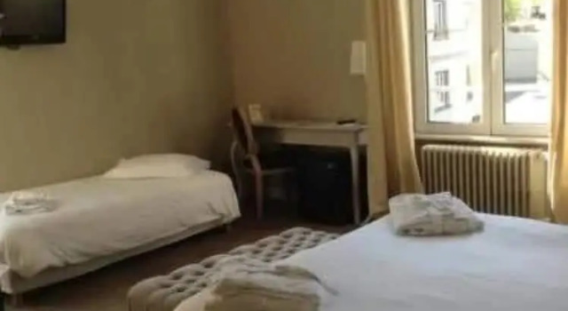 Трёхместный номер Standard LE H - Hôtel & Restaurant