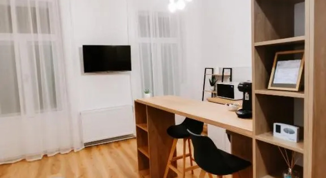 Fly Residence Apartment