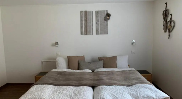 Apartment Enzian, Boek Appartement Saas-Almagell 