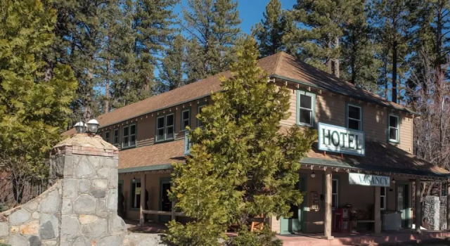 Camp Richardson Historic Resort