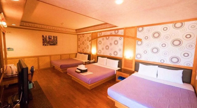 安尼赫時尚旅店 Anich Fashion Inn I 墾丁大街 I 親子遊戲區 I 停車位, Buchen Sie Bed & Breakfast Hotels in Landkreis Pingtung mit Parkplatz, Parkplätze