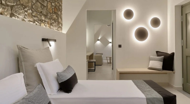 Четырёхместный семейный номер Standard с 2 комнатами Zaira Hotel