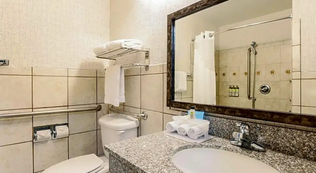 Люкс c 1 комнатой Holiday Inn Express Lancaster by IHG