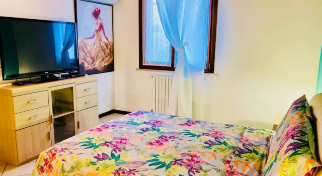 Апартаменты Deluxe Central Apartment Private Parking Terrace & AC