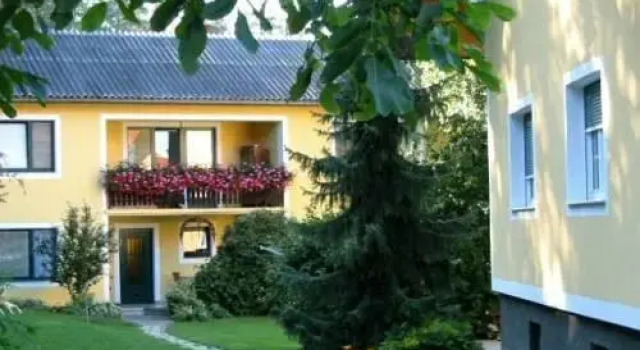 Ferienwohnungen Ludwig - Pferdehof Pfaffenriegel