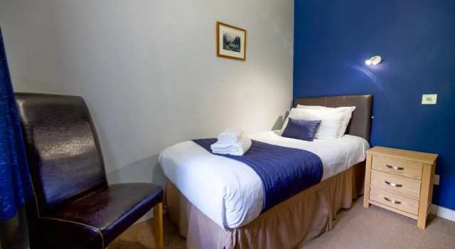 Одноместный номер Budget Loch Ness Lodge Hotel