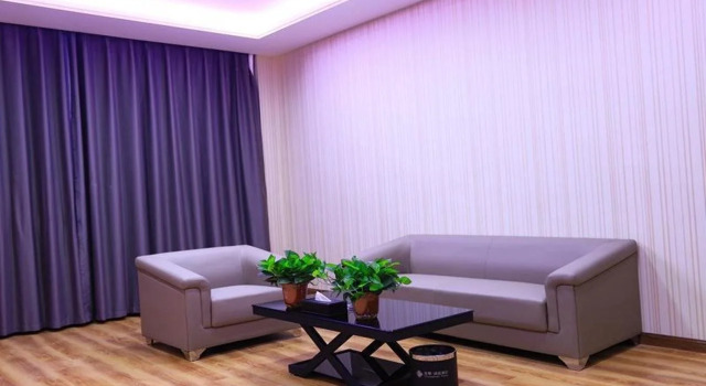 Chonpines Hotels·Zhengzhou Mazhai Industrial Park, Rezervovat Hotel Čeng-čou Henan