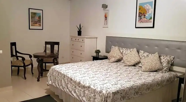 Полулюкс Batey Hotel Boutique