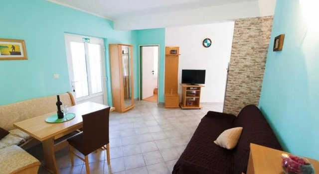 Апартаменты с 2 комнатами с видом на море Apartments Irene's Place