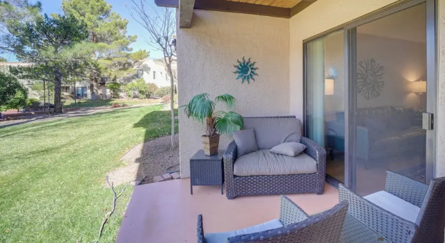 Апартаменты с 2 комнатами 7 Mi to Dtwn Sedona: Resort Retreat w/ Pool Access